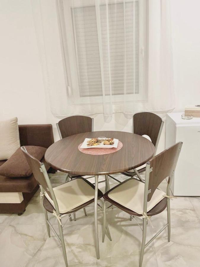 Easy Apartments Ledine Extérieur photo